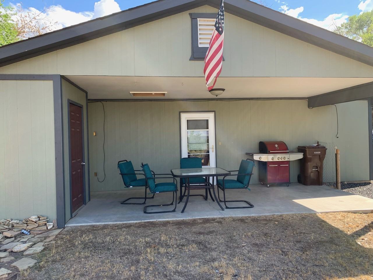 103 Country Club Park Rd #1B - Photo 2 of 9