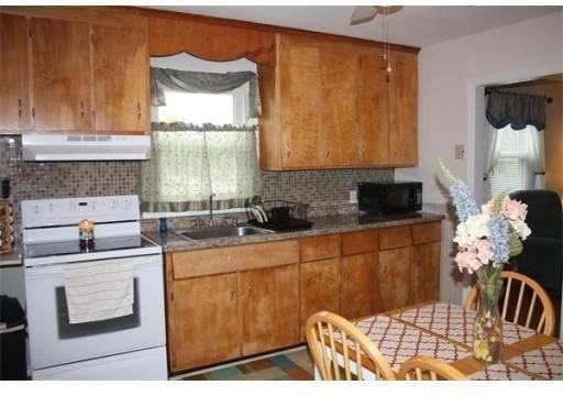 17 Keddy St #NA - Photo 2 of 9