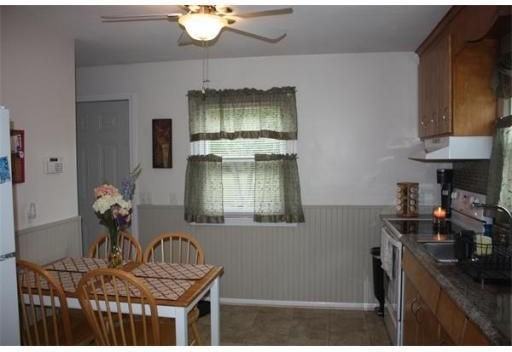17 Keddy St #NA - Photo 3 of 9
