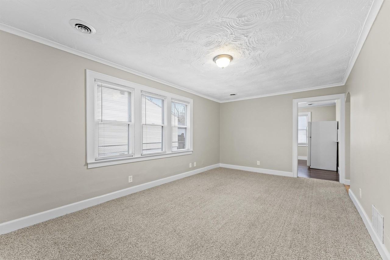 8638 Cadillac Ave #1 - Photo 6 of 10