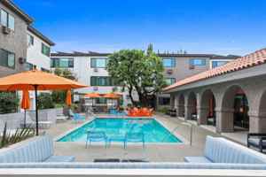 featured image of 14358 Magnolia Blvd