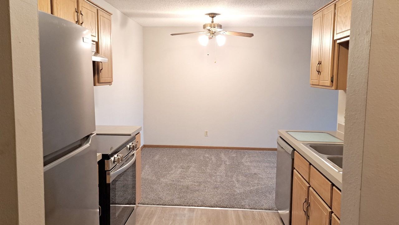 River Ridge Apartments - Photo 2 of 45