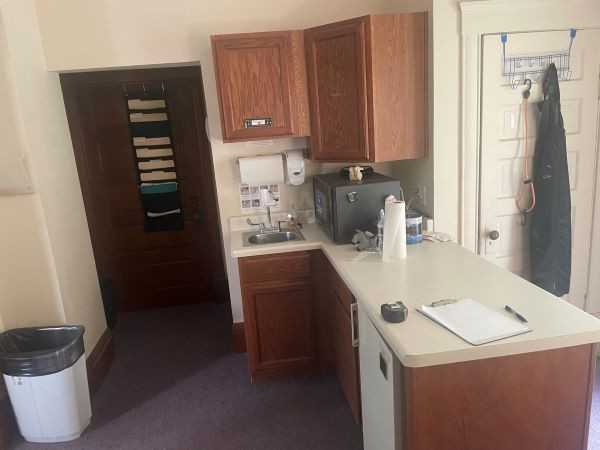 119 E Washington St - Photo 2 of 12