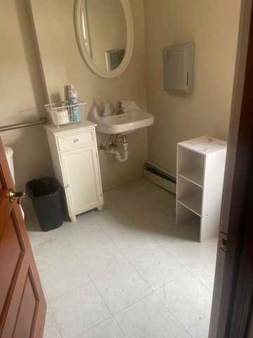119 E Washington St - Photo 3 of 12