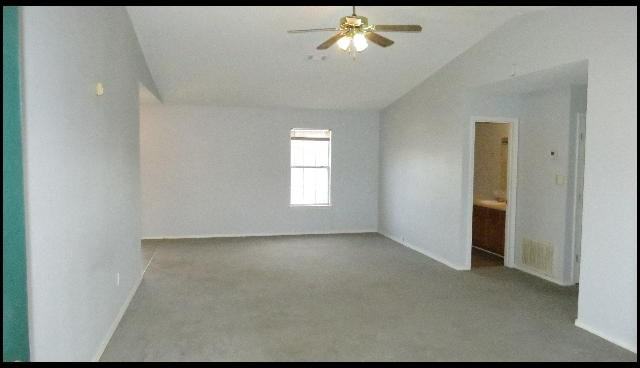 13825 Ridgecrest Dr - Photo 3 of 10