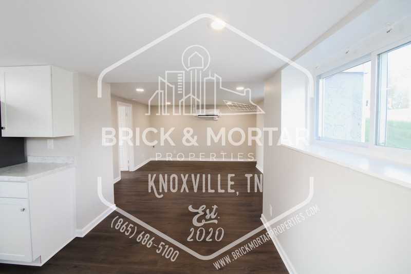 1008 E Harper Ave - Photo 3 of 15