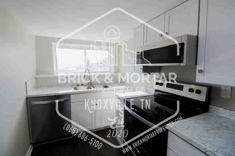 1008 E Harper Ave - Photo 6 of 15