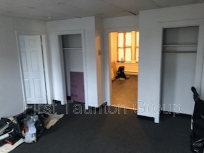 2 Union St #1 - Photo 6 of 10