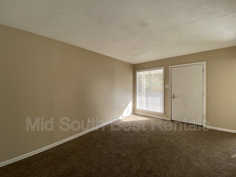 5480 Flowering Peach Dr - Photo 2 of 8