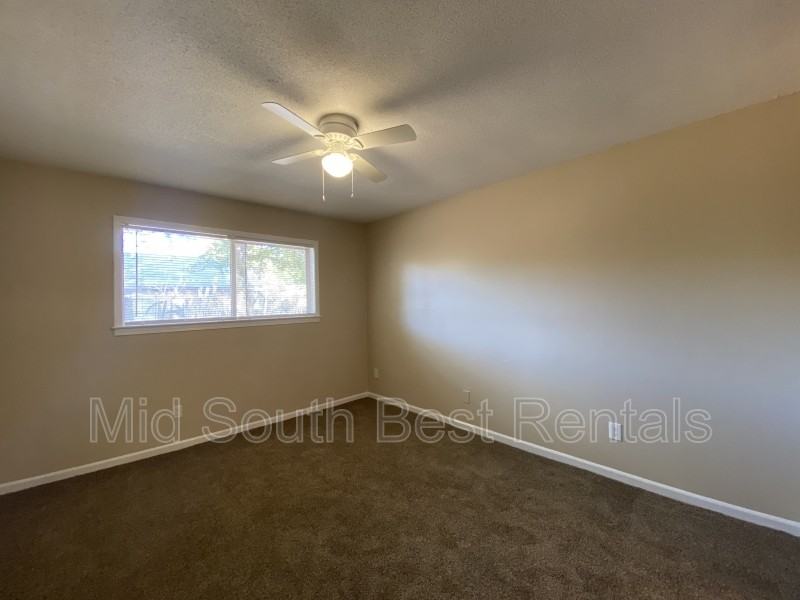 5480 Flowering Peach Dr - Photo 5 of 8