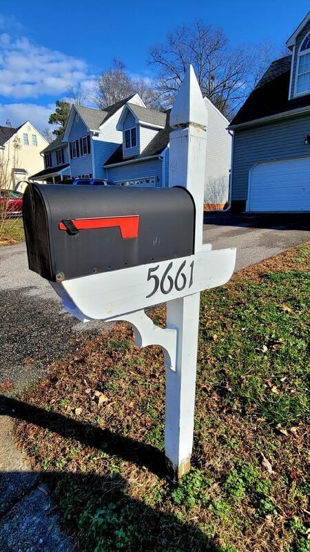 5661 Hereld Green Dr - Photo 2 of 36