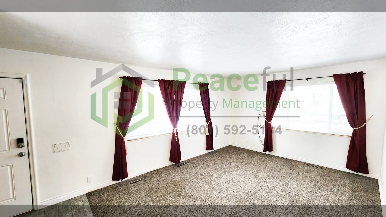 JJ - 482 17th Street Ogden, UT 84404 - Photo 3 of 19
