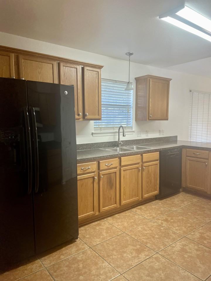 116 Cloer Ln #1 - Photo 3 of 20