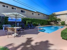 3910 Emerald St - Photo 1 of 1