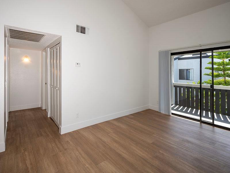 707 W Santa Ana St - Photo 2 of 16