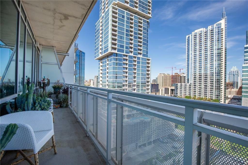 222 West Ave #1805 - Photo 2 of 19