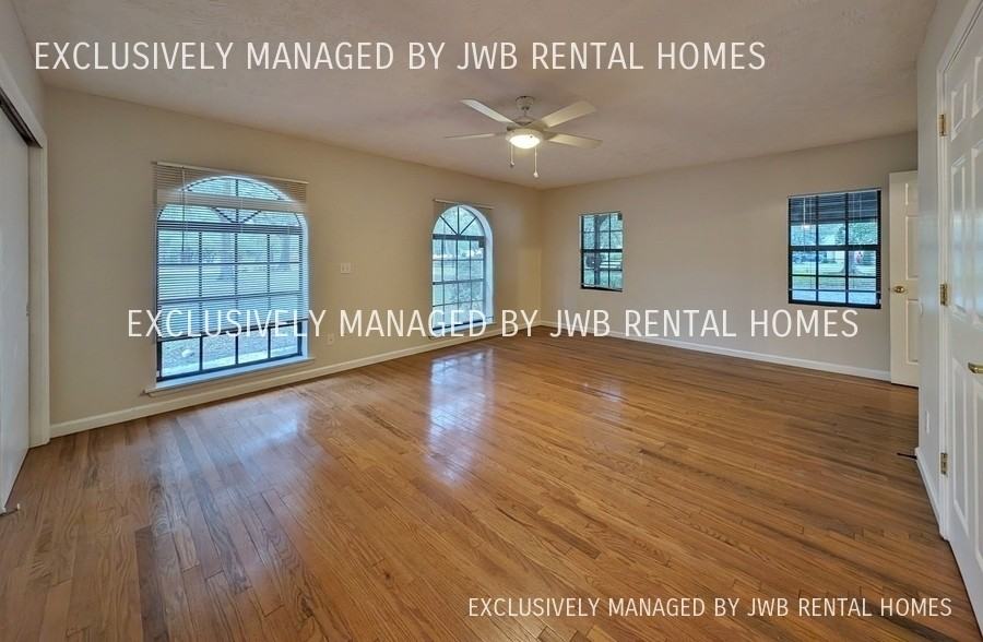 1930 Orange Picker Rd - Photo 2 of 10