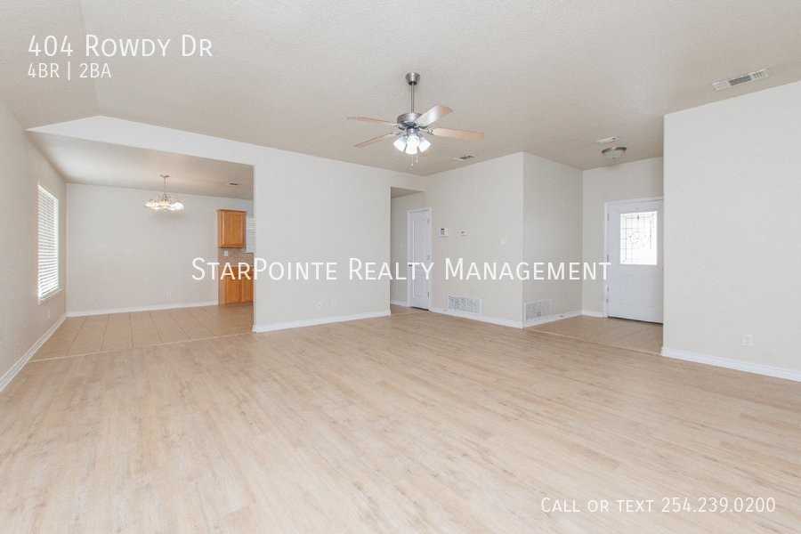 404 Rowdy Dr - Photo 4 of 21