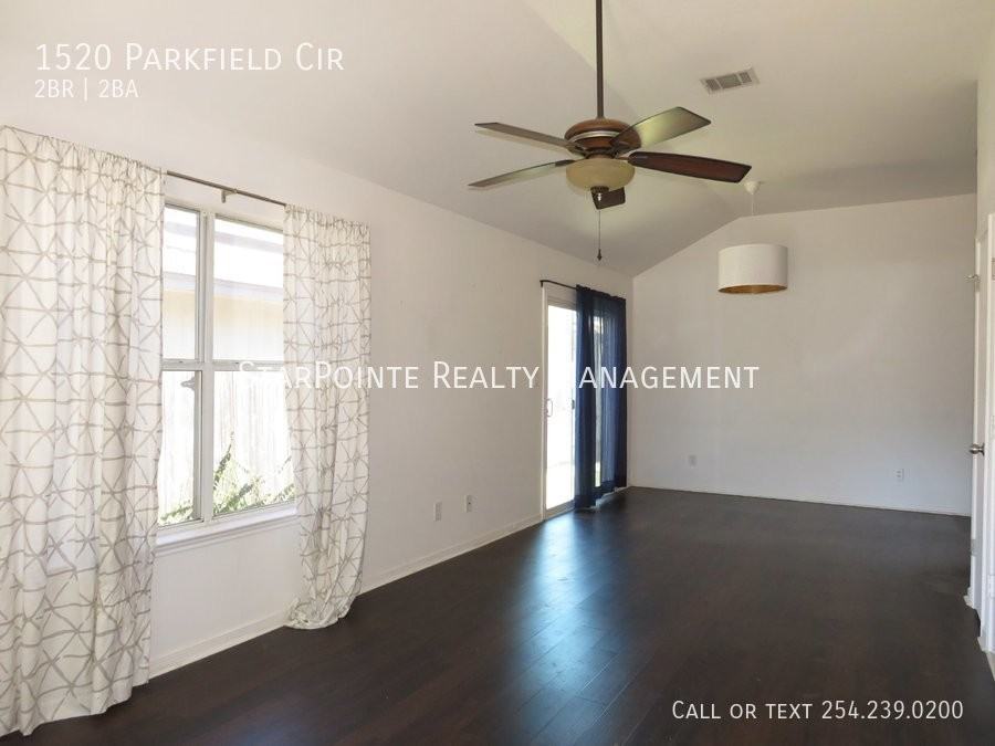 1520 Parkfield Cir - Photo 3 of 14