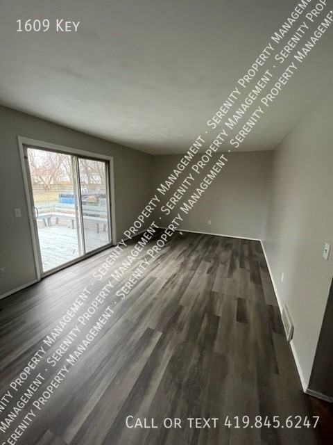 1609 Key St - Photo 2 of 10