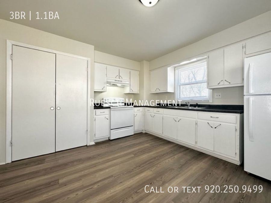 5147 N 91st St - Photo 2 of 19