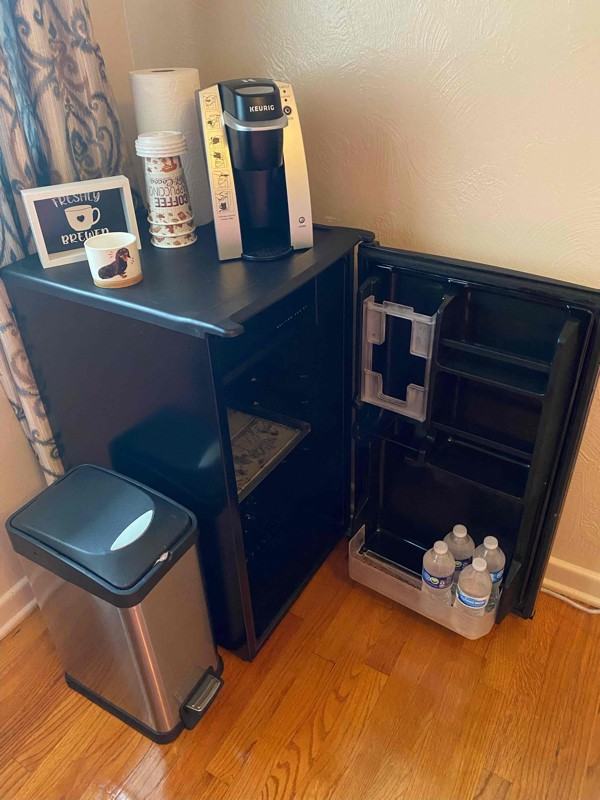 1028 Biltmore Dr Nw #04 - Photo 3 of 18