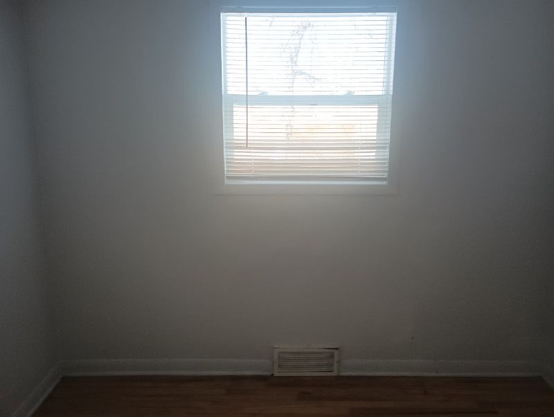 985 Oakland St - Photo 6 of 13