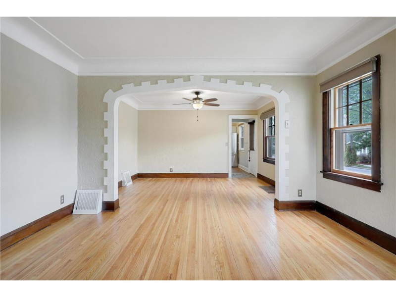 2125 E 42nd St - Photo 3 of 17