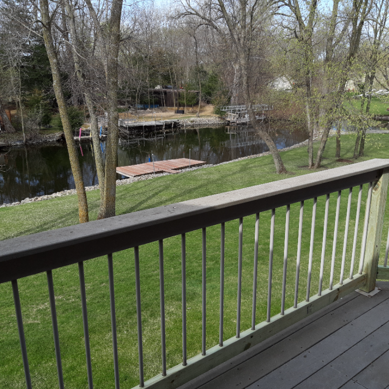 527 W Riverview Dr - Photo 2 of 18