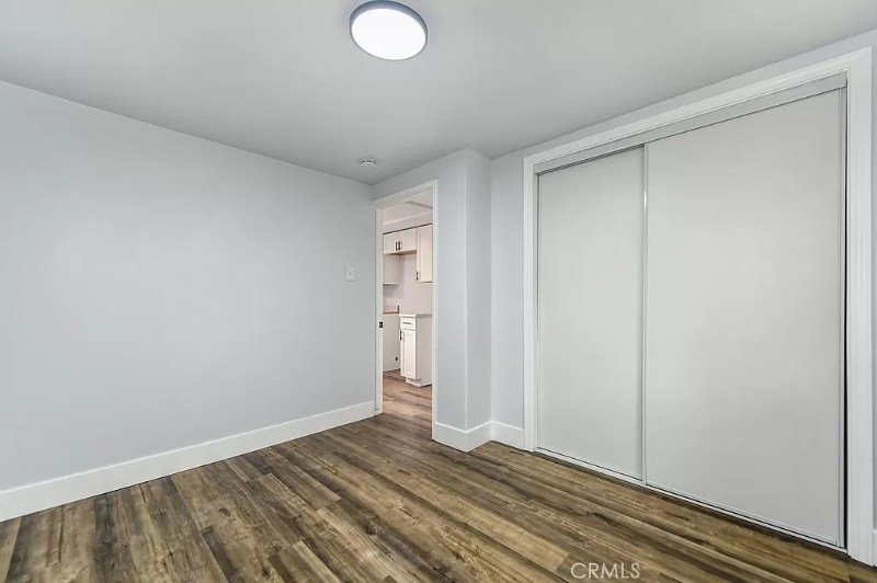 2385 Elgin St - Photo 7 of 16