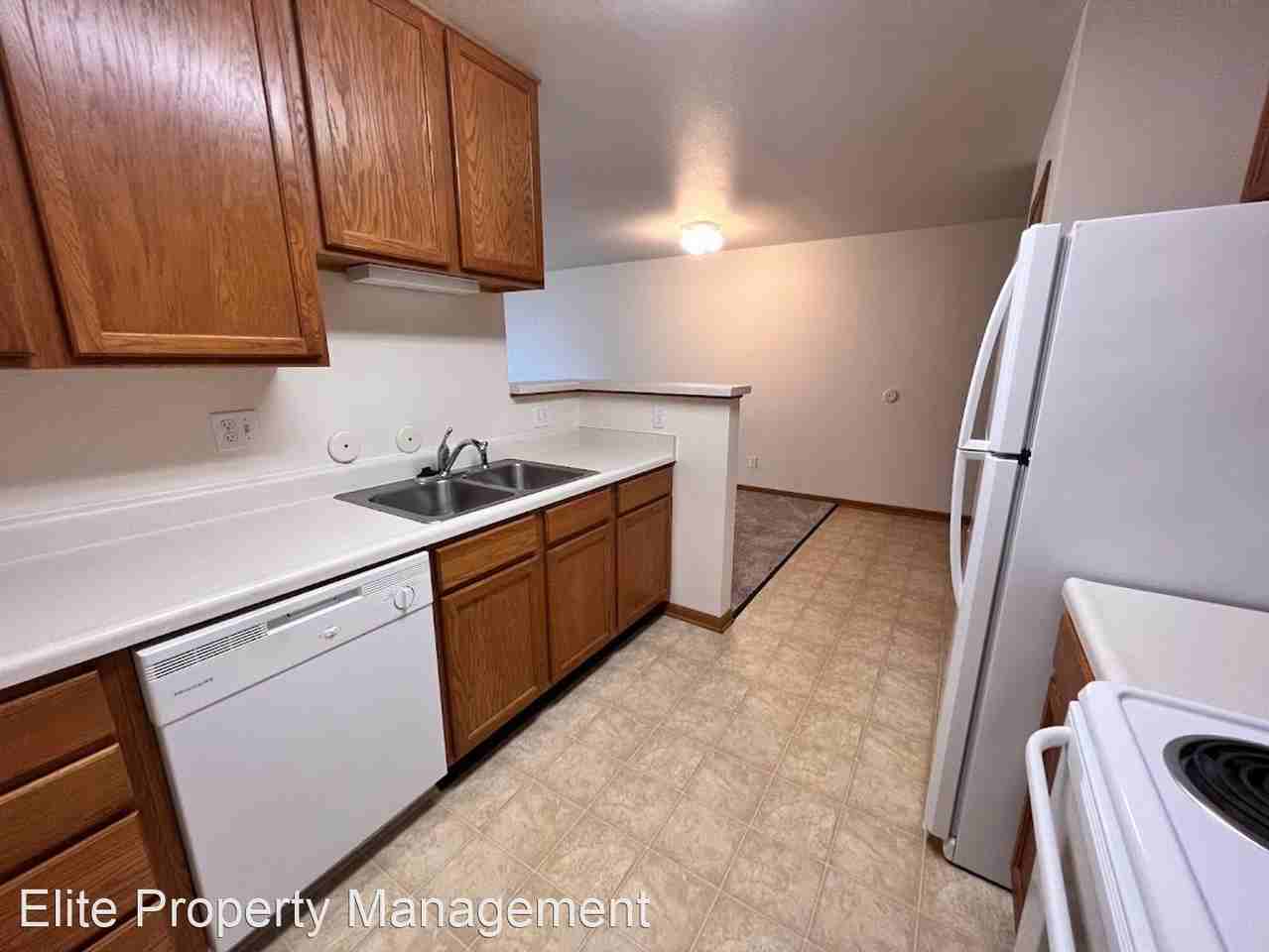 3219 Roy Key Ave - Photo 2 of 12