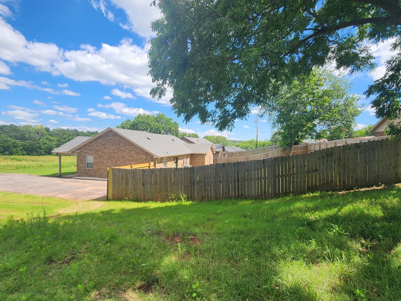 1303 S Iowa Ave #NA - Photo 2 of 10