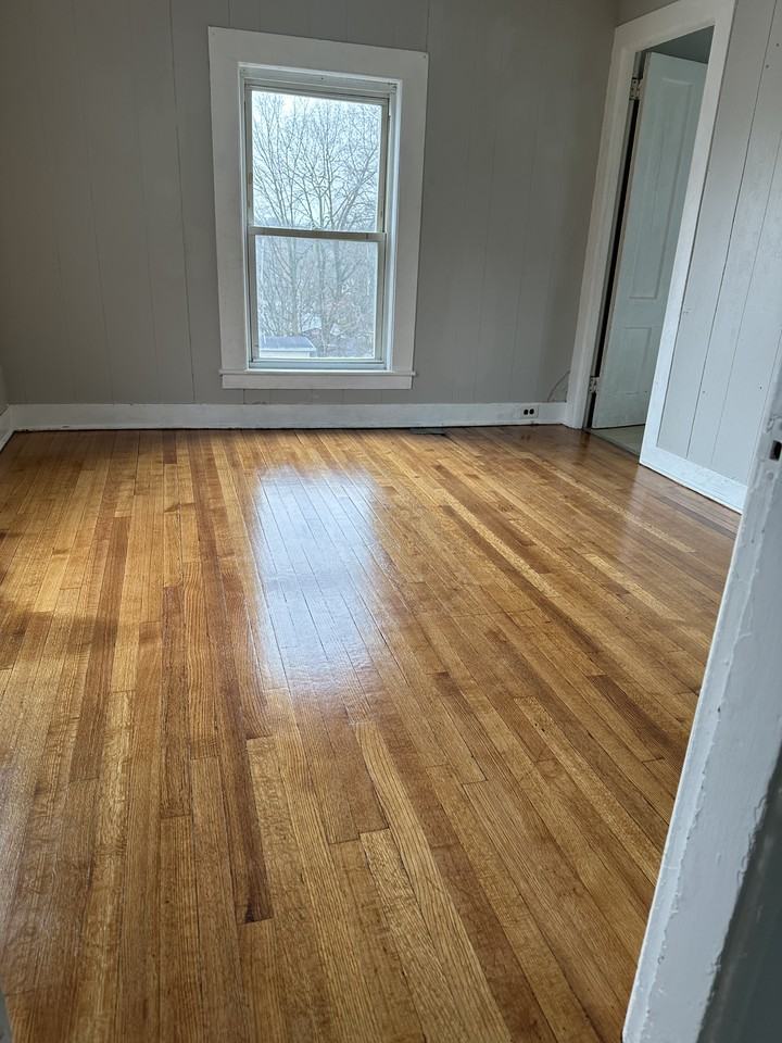 132 Pearl St #A - Photo 2 of 11