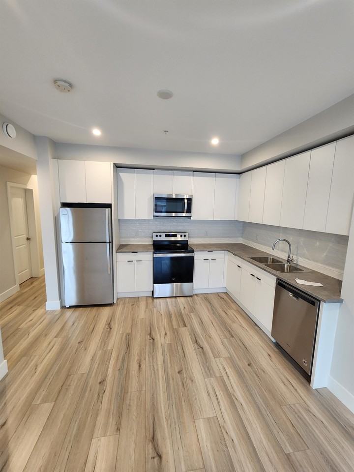 1514 Cinema Developments, Abbotsford, BC V2S 0L8, CAN 4 unit Rentals Zumper