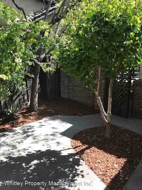 789 Garland Dr - Photo 3 of 33