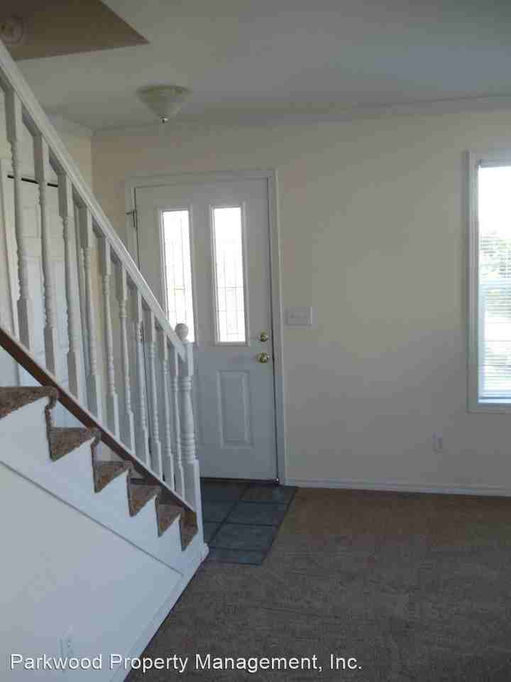 311 6th St - Photo 2 of 21