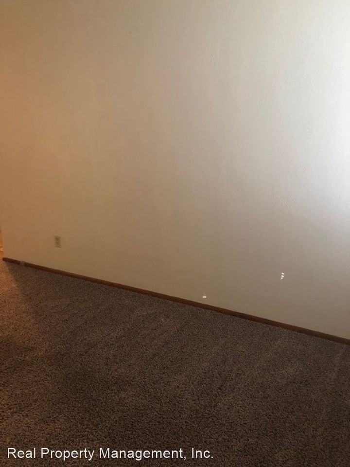 2190-2280 Athens Avenue - Photo 3 of 14