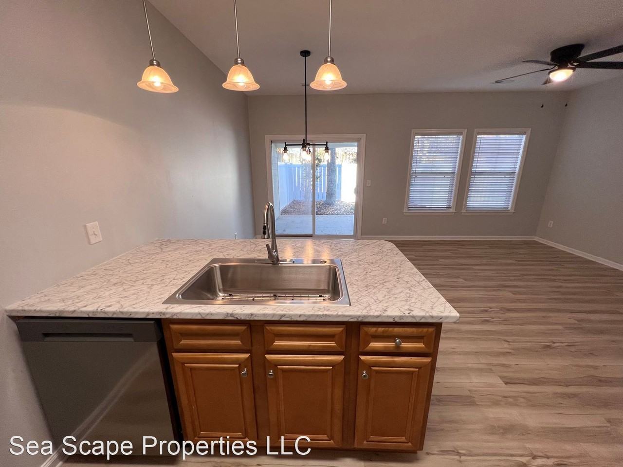 1033 Masons Pl Unit C #C - Photo 3 of 13