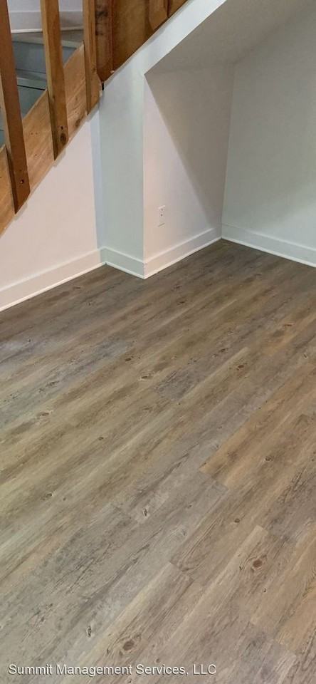 1648 Alderson Loop - Photo 3 of 13