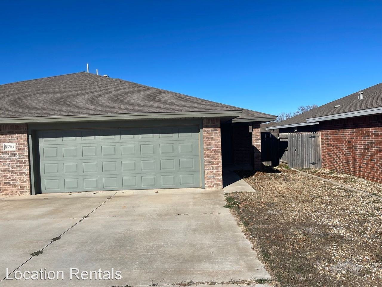 5710 B Grinnell Street - Photo 2 of 11