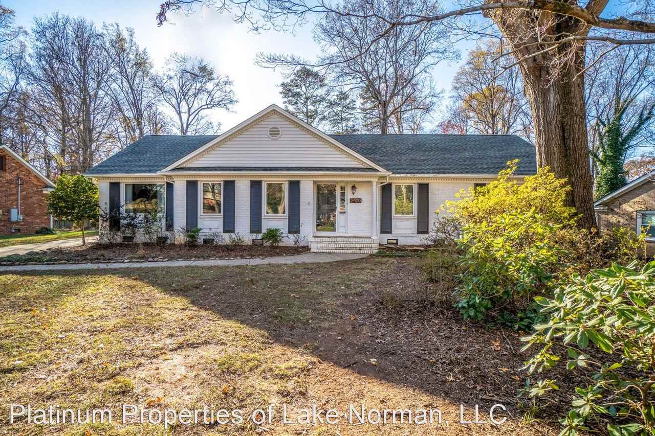 2400 Red Barn Ln - Photo 2 of 42