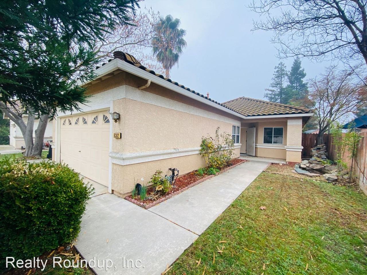 9362 Boscastle Way - Photo 2 of 21