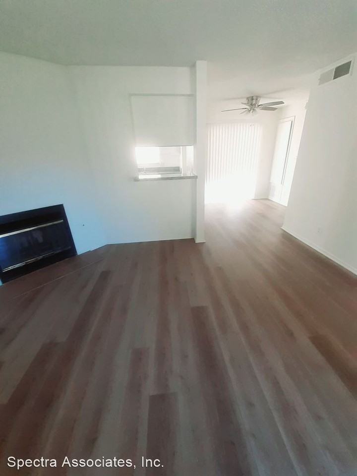 3127 Foothill Blvd. - Photo 3 of 14