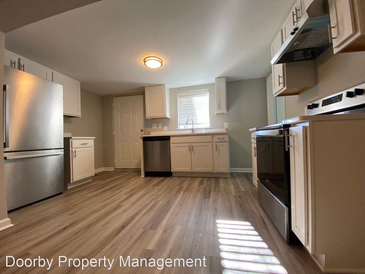 612 Druid Lane - Photo 3 of 26