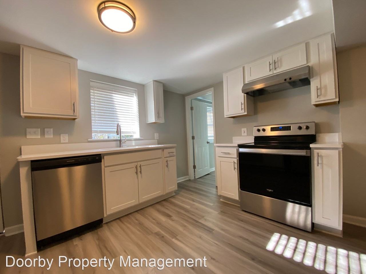 612 Druid Lane - Photo 2 of 26
