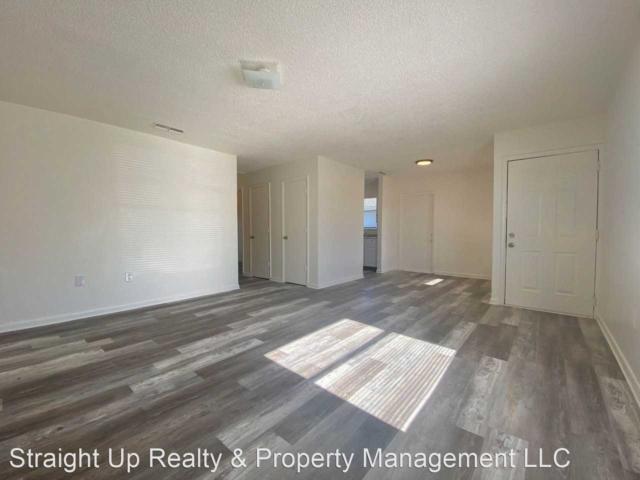 3110 Crystal Hills Loop S - Photo 2 of 13