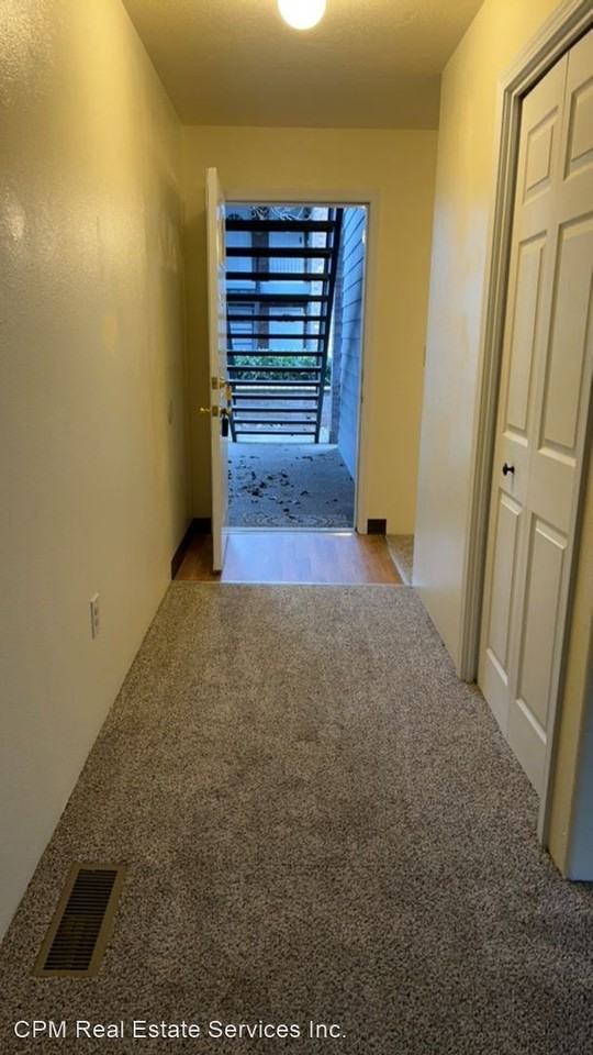 571,573,575,577 Briarwo - Photo 3 of 14