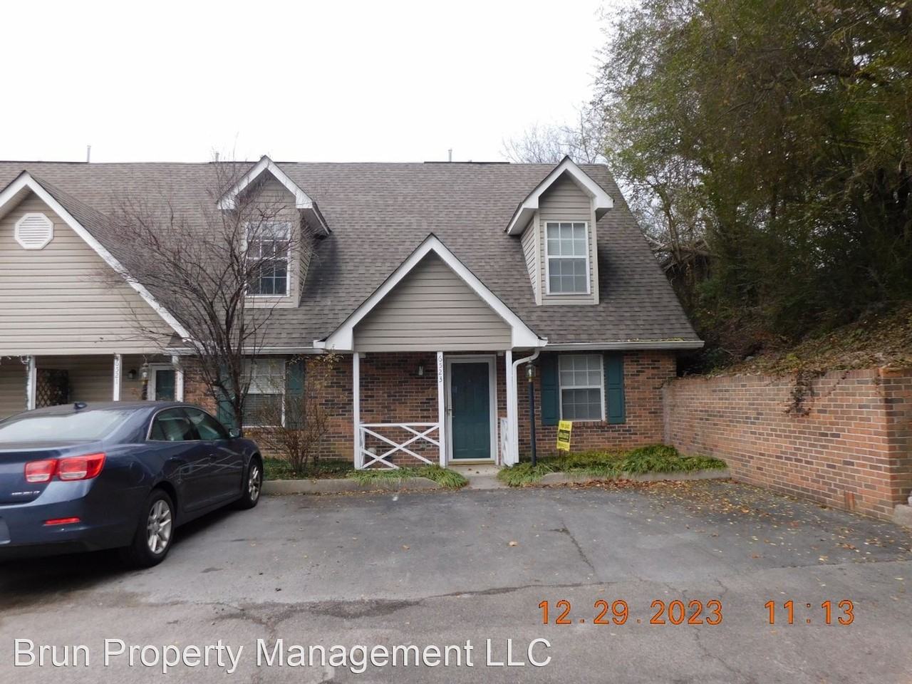 6523 Doe Creek Way - Photo 3 of 21