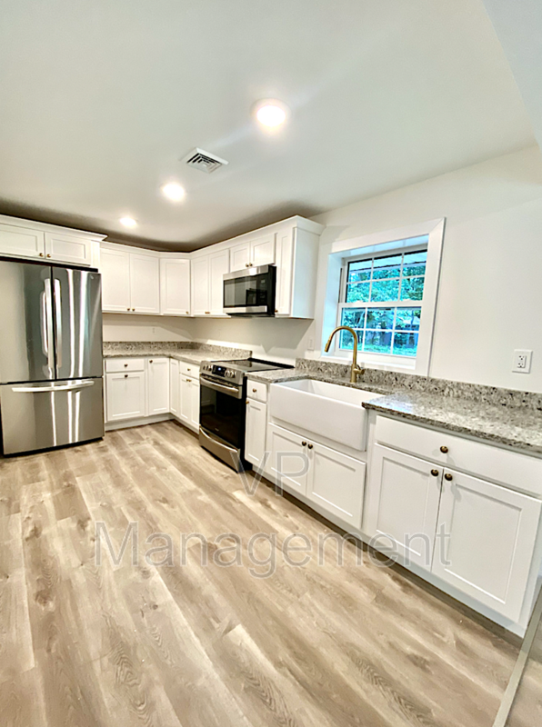 440 Dipping Hole Rd - Photo 2 of 13