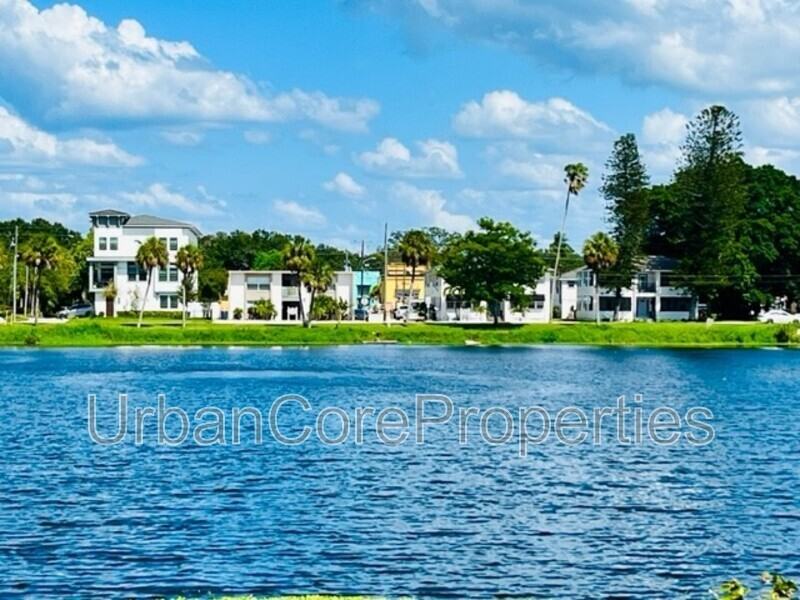 1527 5th St N #C3 - Photo 3 of 12